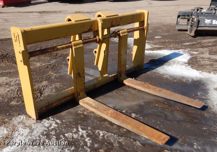 image for item DL7941 Balderson BF936Q wheel loader forks