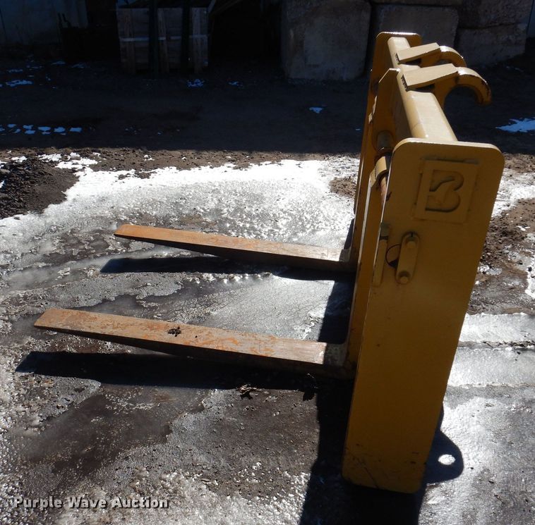 image for item DL7941 Balderson BF936Q wheel loader forks