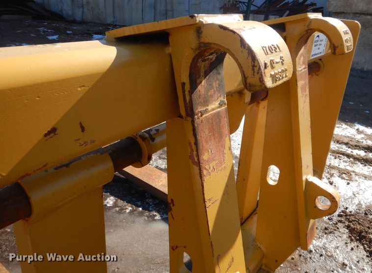 image for item DL7941 Balderson BF936Q wheel loader forks