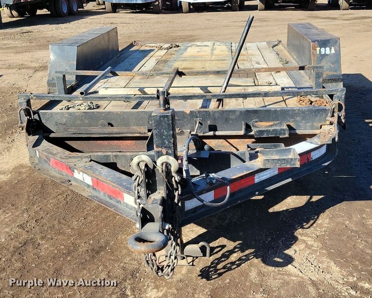 image for item DL7943 1998 Towmaster tilt deck equipment trailer