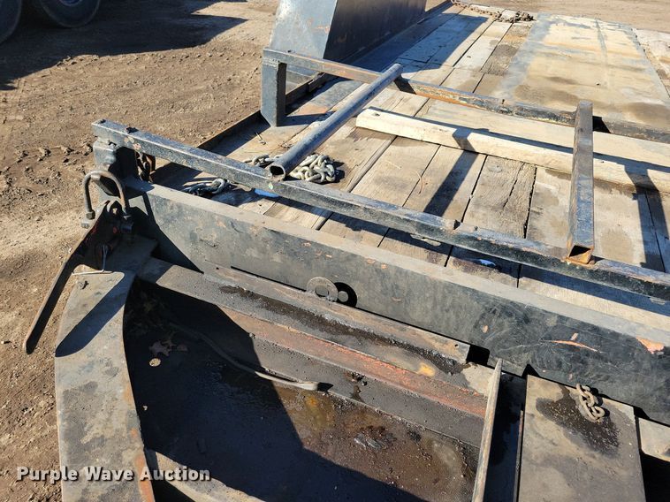 image for item DL7943 1998 Towmaster tilt deck equipment trailer