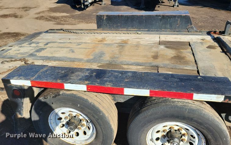 image for item DL7943 1998 Towmaster tilt deck equipment trailer