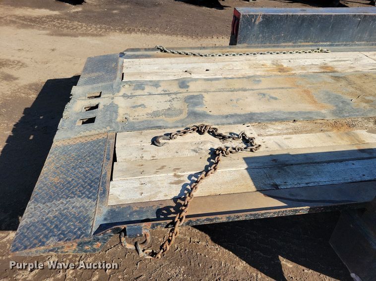 image for item DL7943 1998 Towmaster tilt deck equipment trailer