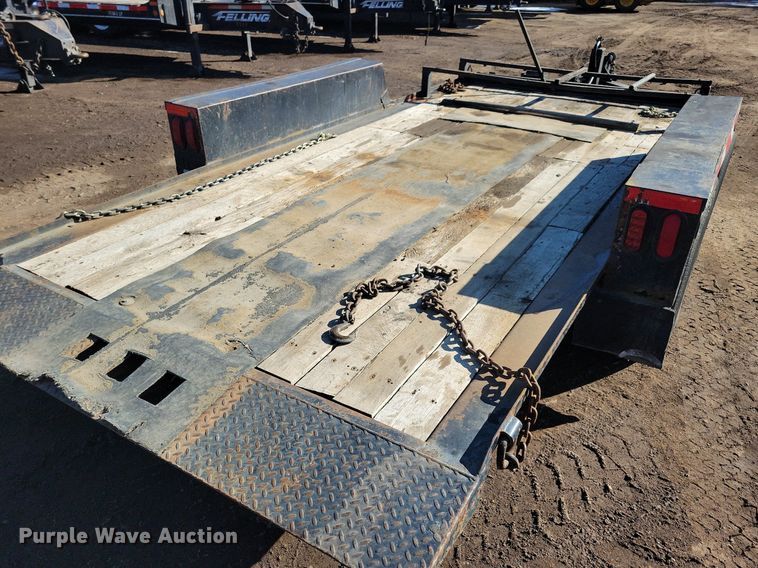 image for item DL7943 1998 Towmaster tilt deck equipment trailer