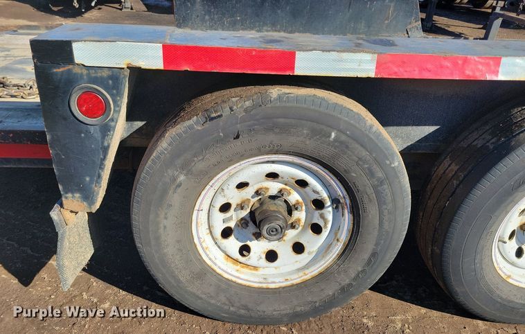 image for item DL7943 1998 Towmaster tilt deck equipment trailer