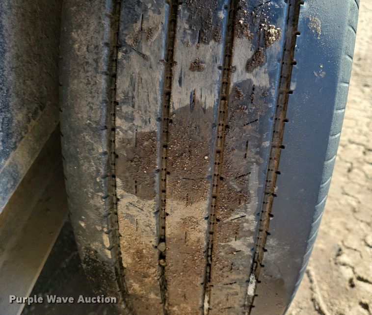 image for item DL7943 1998 Towmaster tilt deck equipment trailer