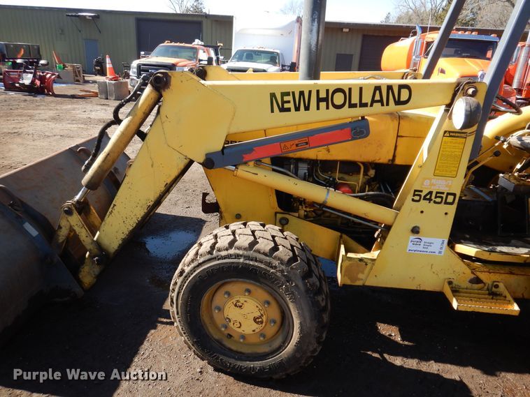 image for item DL7944 2000 New Holland 545D landscape tractor