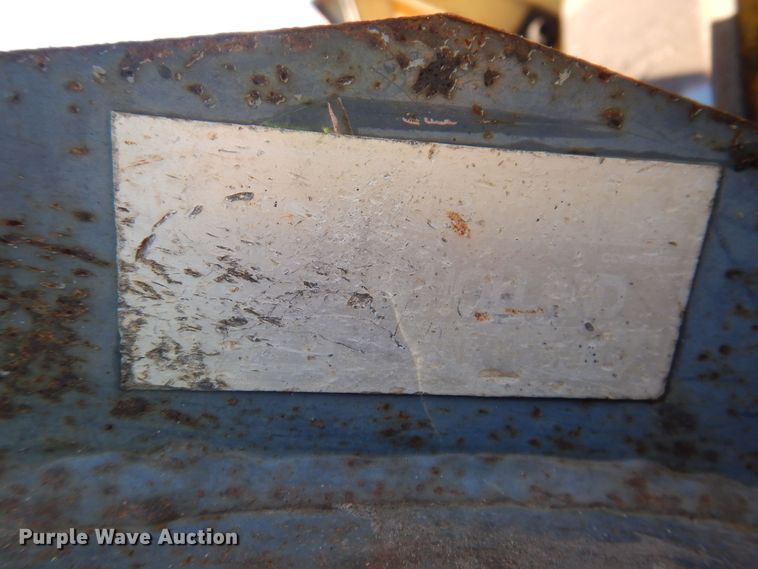 image for item DL7944 2000 New Holland 545D landscape tractor