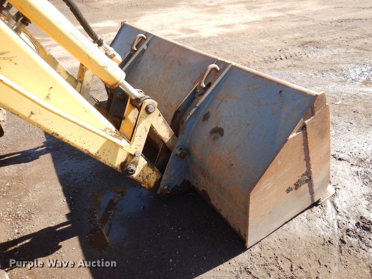 image for item DL7944 2000 New Holland 545D landscape tractor