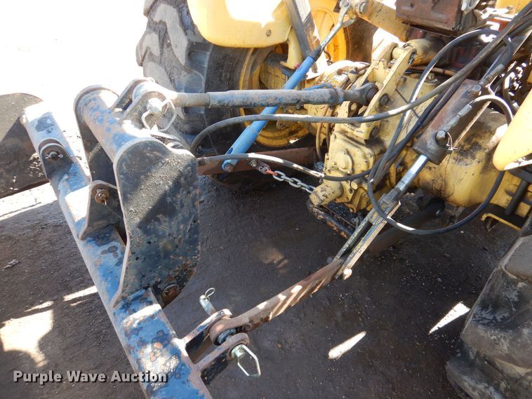 image for item DL7944 2000 New Holland 545D landscape tractor