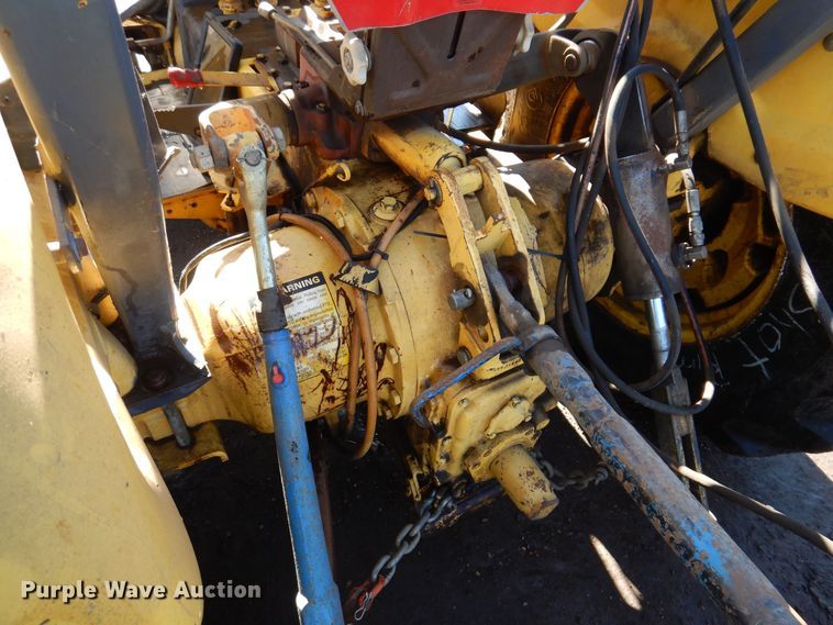 image for item DL7944 2000 New Holland 545D landscape tractor