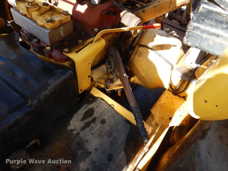 image for item DL7944 2000 New Holland 545D landscape tractor