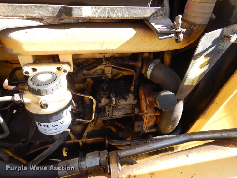 image for item DL7944 2000 New Holland 545D landscape tractor