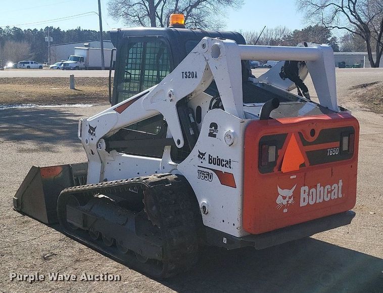 image for item DL7946 2020 Bobcat  T650 tracked skid steer loader