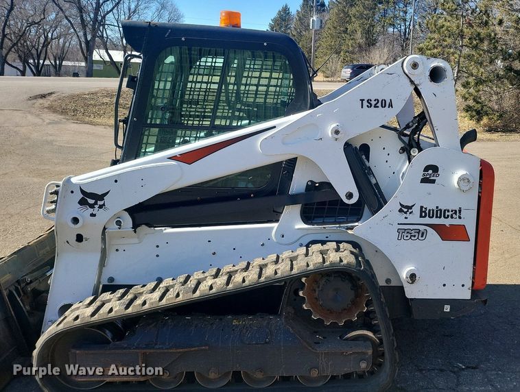 image for item DL7946 2020 Bobcat  T650 tracked skid steer loader