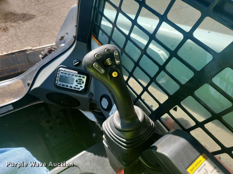 image for item DL7946 2020 Bobcat  T650 tracked skid steer loader