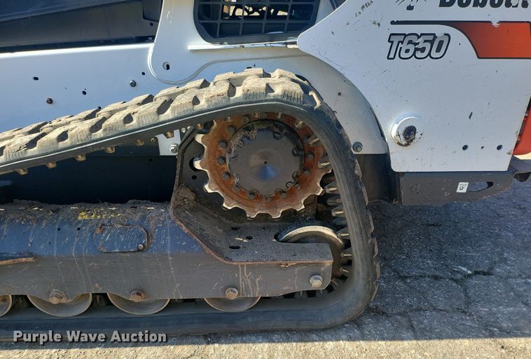 image for item DL7946 2020 Bobcat  T650 tracked skid steer loader