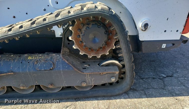 image for item DL7946 2020 Bobcat  T650 tracked skid steer loader