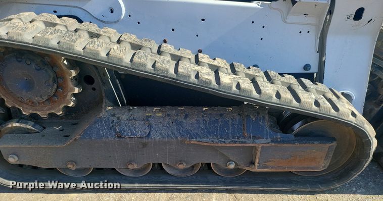 image for item DL7946 2020 Bobcat  T650 tracked skid steer loader
