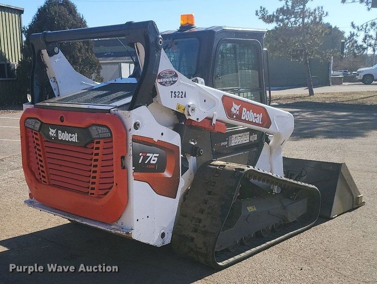 image for item DL7947 2022 Bobcat  T76 tracked skid steer loader