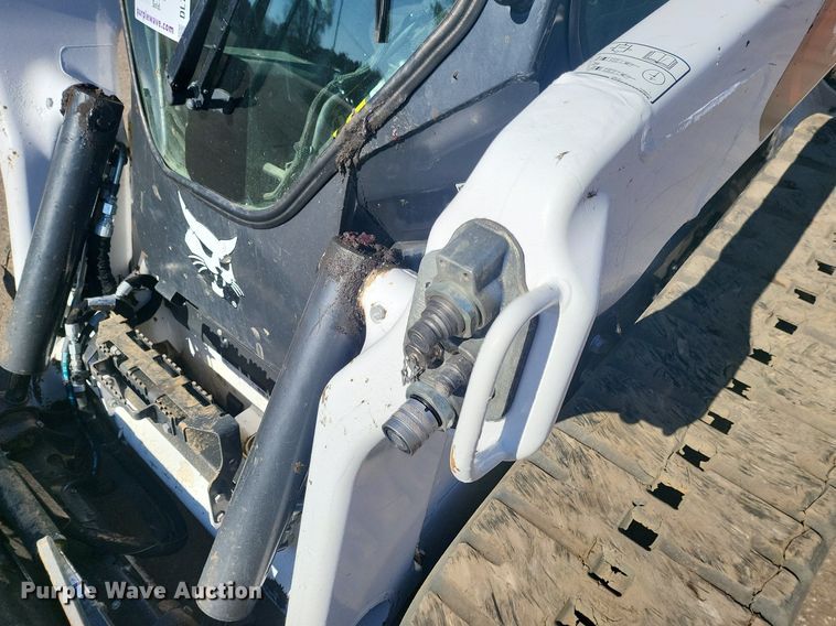 image for item DL7947 2022 Bobcat  T76 tracked skid steer loader