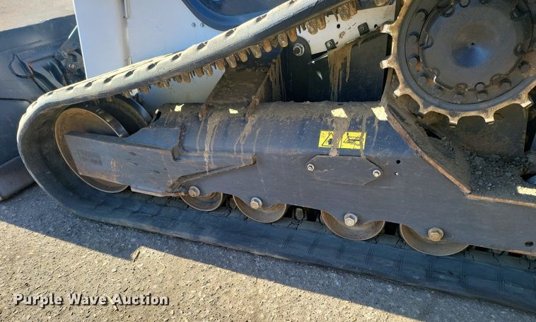 image for item DL7947 2022 Bobcat  T76 tracked skid steer loader