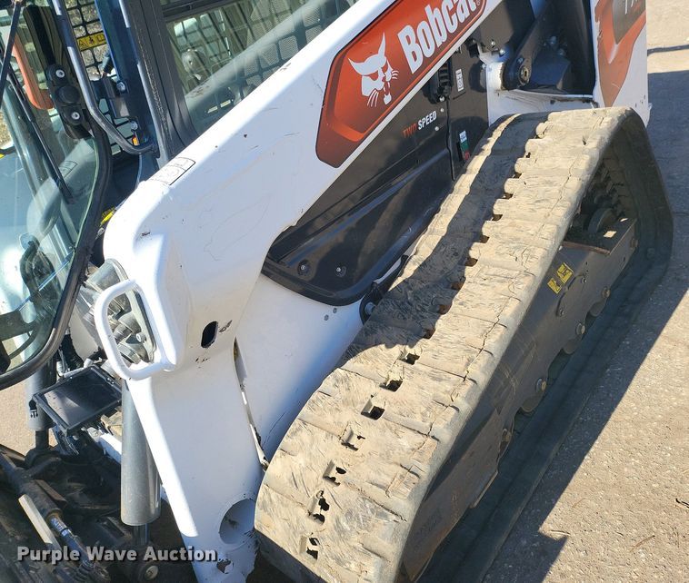 image for item DL7947 2022 Bobcat  T76 tracked skid steer loader