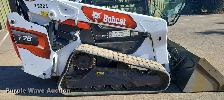 image for item DL7947 2022 Bobcat  T76 tracked skid steer loader
