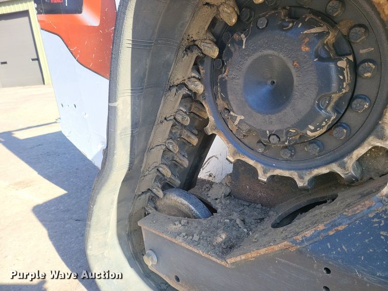 image for item DL7947 2022 Bobcat  T76 tracked skid steer loader