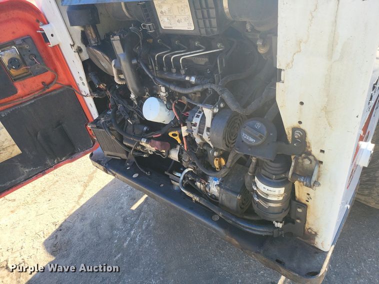 image for item DL7948 2019 Bobcat  S650 skid steer loader