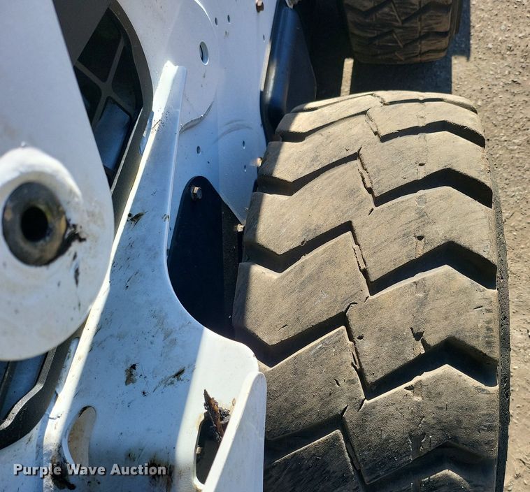 image for item DL7948 2019 Bobcat  S650 skid steer loader