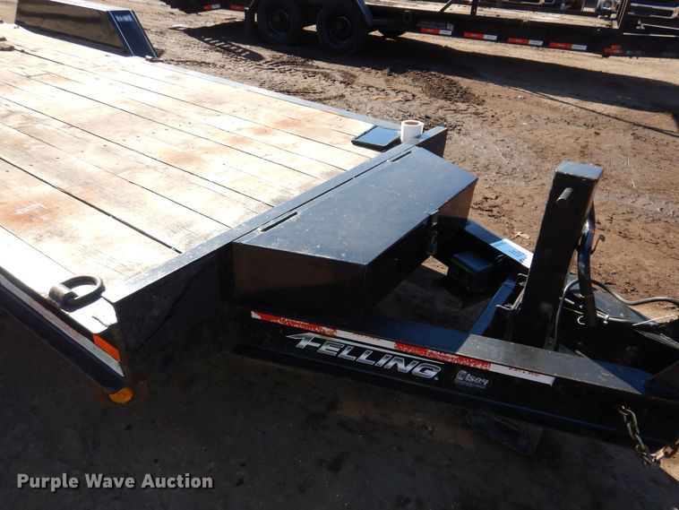 image for item DL7951 2017 Felling FT16-E equipment trailer