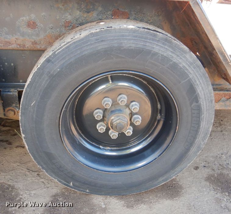 image for item DL7951 2017 Felling FT16-E equipment trailer