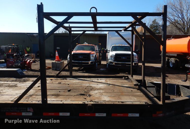 image for item DL7952 2016 Felling FT24 equipment trailer