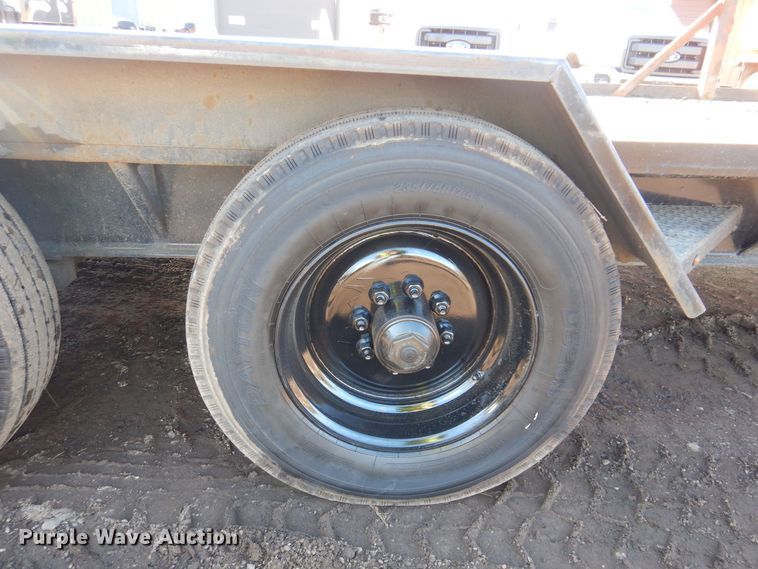 image for item DL7952 2016 Felling FT24 equipment trailer