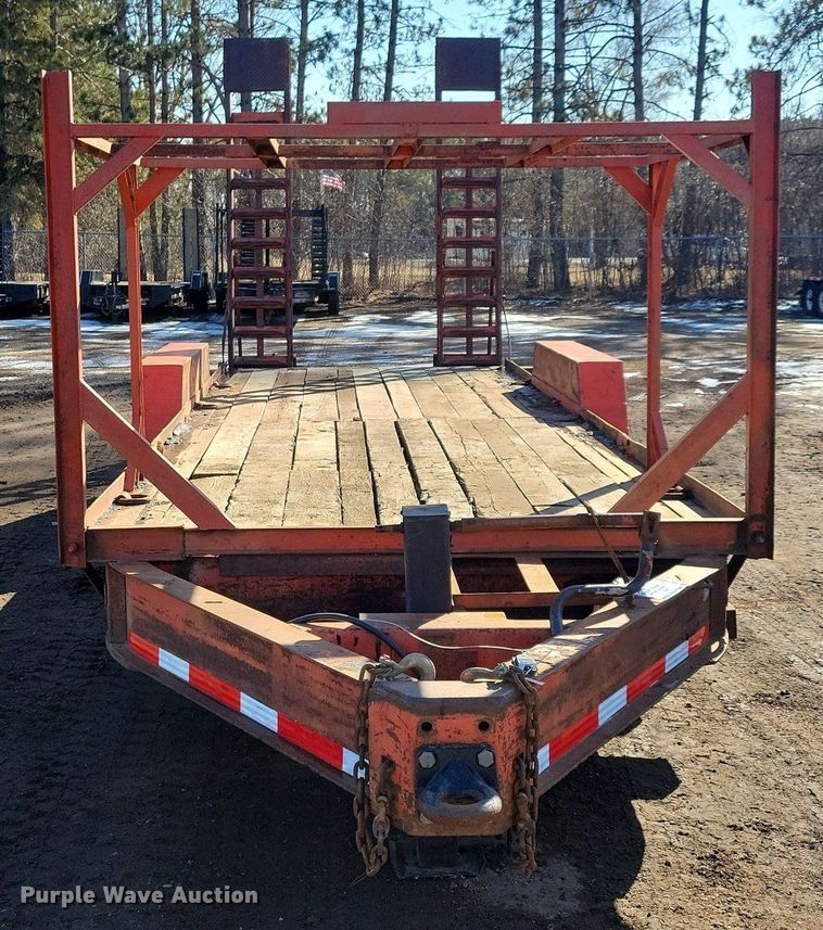 image for item DL7953 2000 Towmaster T-16DD equipment trailer