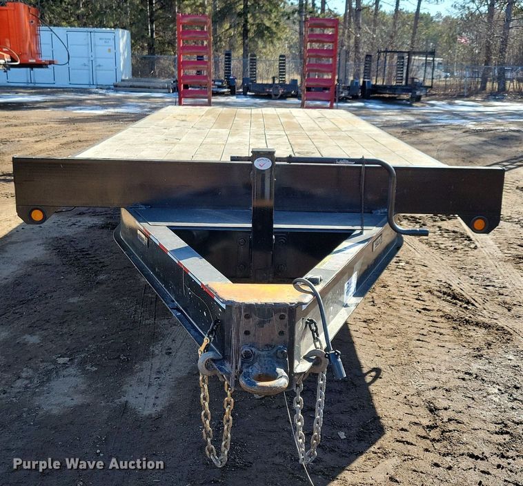 image for item DL7954 2021 Towmaster TC16 equipment trailer