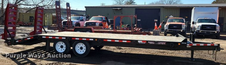 image for item DL7954 2021 Towmaster TC16 equipment trailer