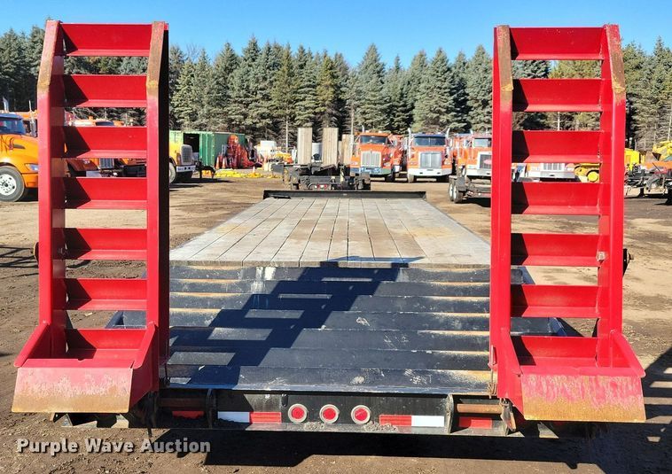 image for item DL7954 2021 Towmaster TC16 equipment trailer