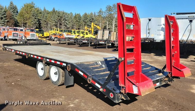 image for item DL7954 2021 Towmaster TC16 equipment trailer