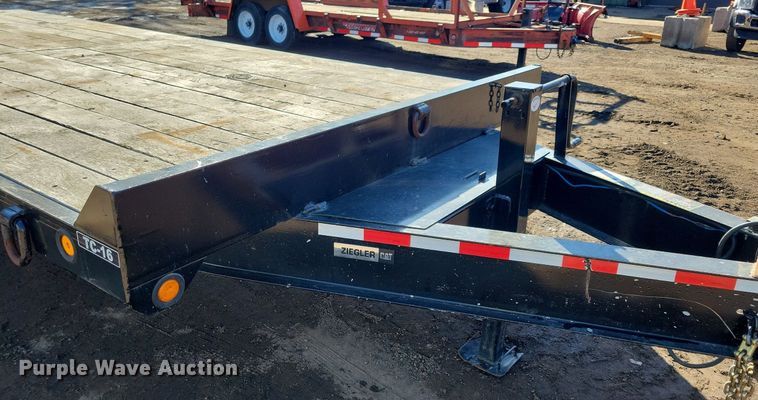image for item DL7954 2021 Towmaster TC16 equipment trailer