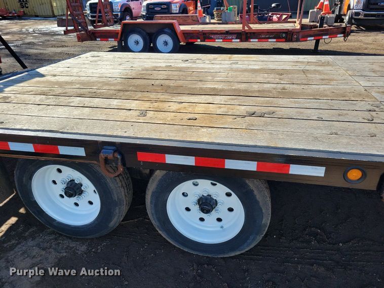 image for item DL7954 2021 Towmaster TC16 equipment trailer
