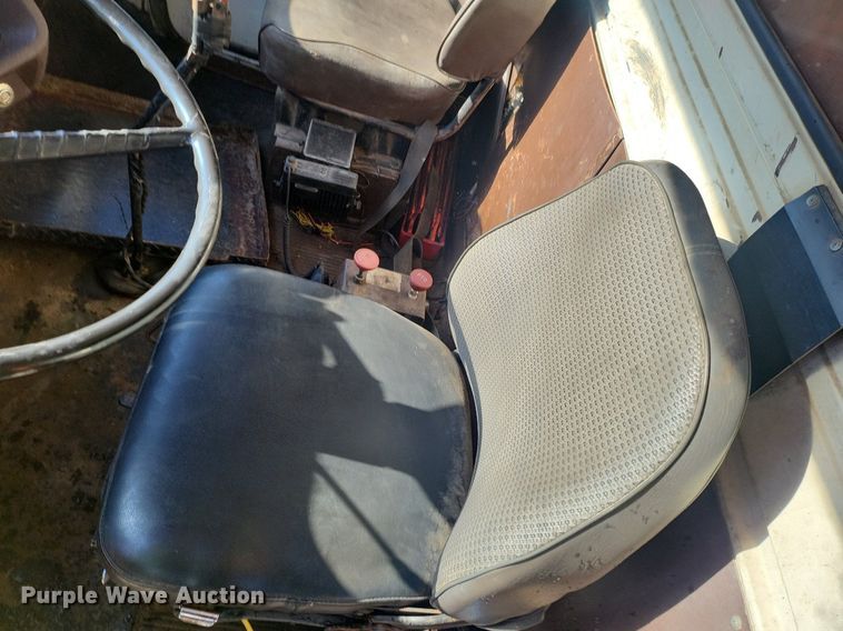 image for item DL7957 1980 Ford 8000 dump truck