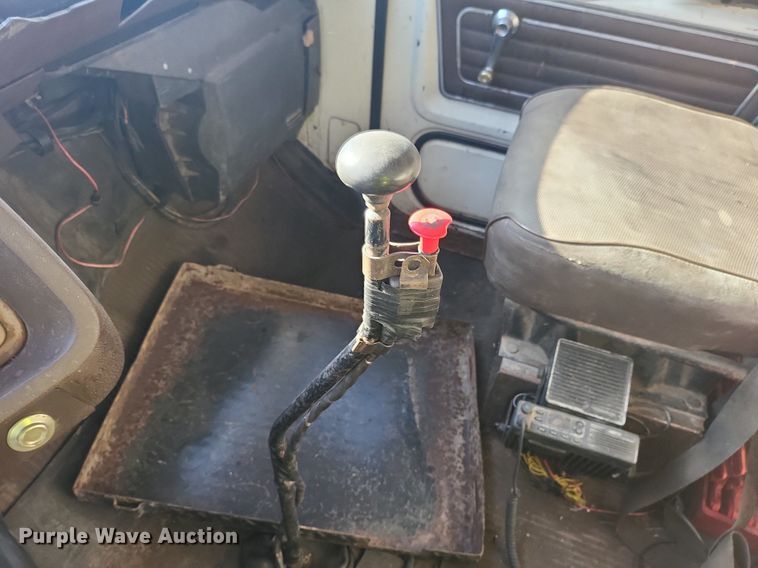 image for item DL7957 1980 Ford 8000 dump truck