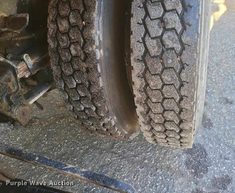 image for item DL7957 1980 Ford 8000 dump truck