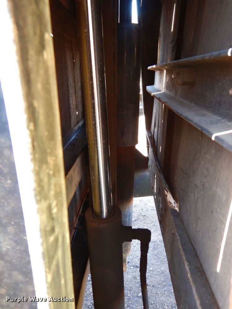 image for item DL7958 2012 Felling FT-50-3LP equipment trailer