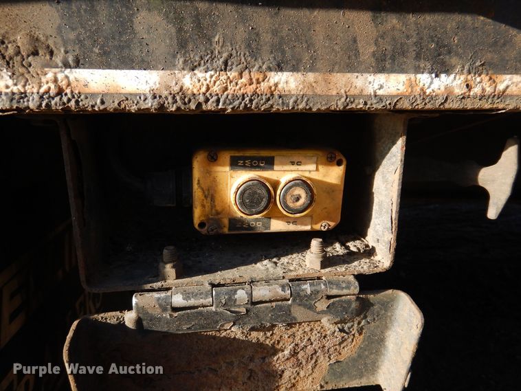 image for item DL7958 2012 Felling FT-50-3LP equipment trailer