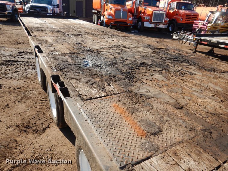 image for item DL7959 2012 Felling FT-50-3LP equipment trailer