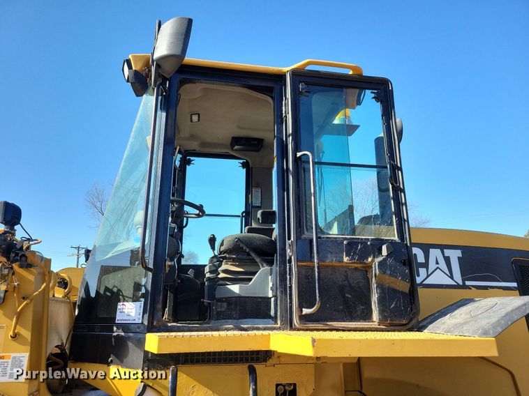 image for item DL7963 2005 Caterpillar 938G Series II wheel loader