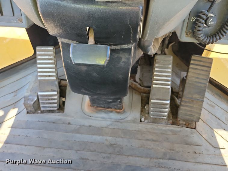 image for item DL7963 2005 Caterpillar 938G Series II wheel loader